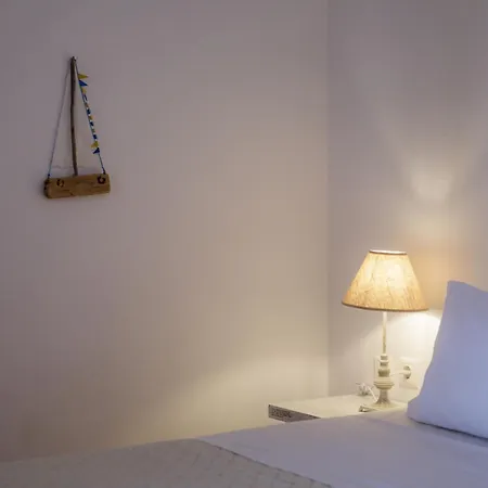 Villa One Bdr Villa-sleeps 4-hot Tub-sea View-parking *