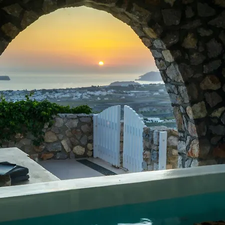 Villa One Bdr Villa-sleeps 4-hot Tub-sea View-parking
