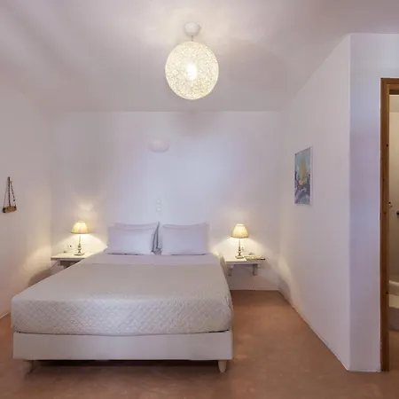 Villa One Bdr Villa-sleeps 4-hot Tub-sea View-parking *